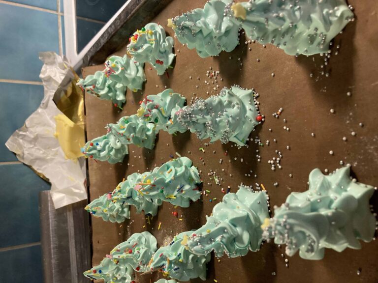 Julgranar av maräng